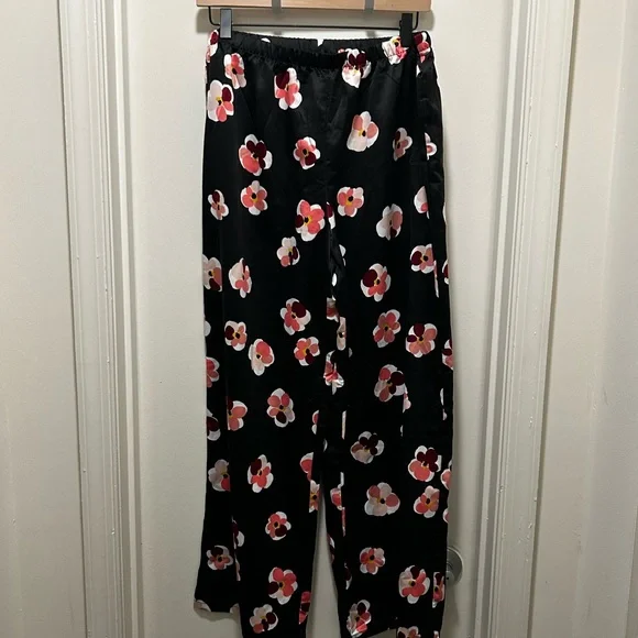 Kate Spade Floral Satin Pajamas - Picture 6 of 6